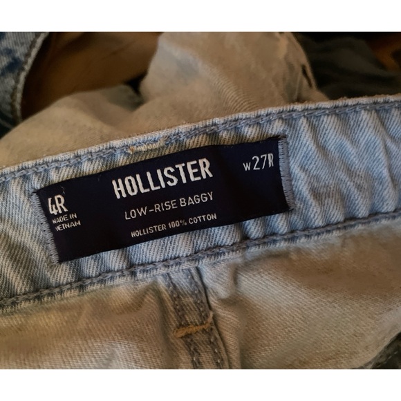 Hollister Women's Light Blue Straight Leg Jeans - Picture 4 of 7